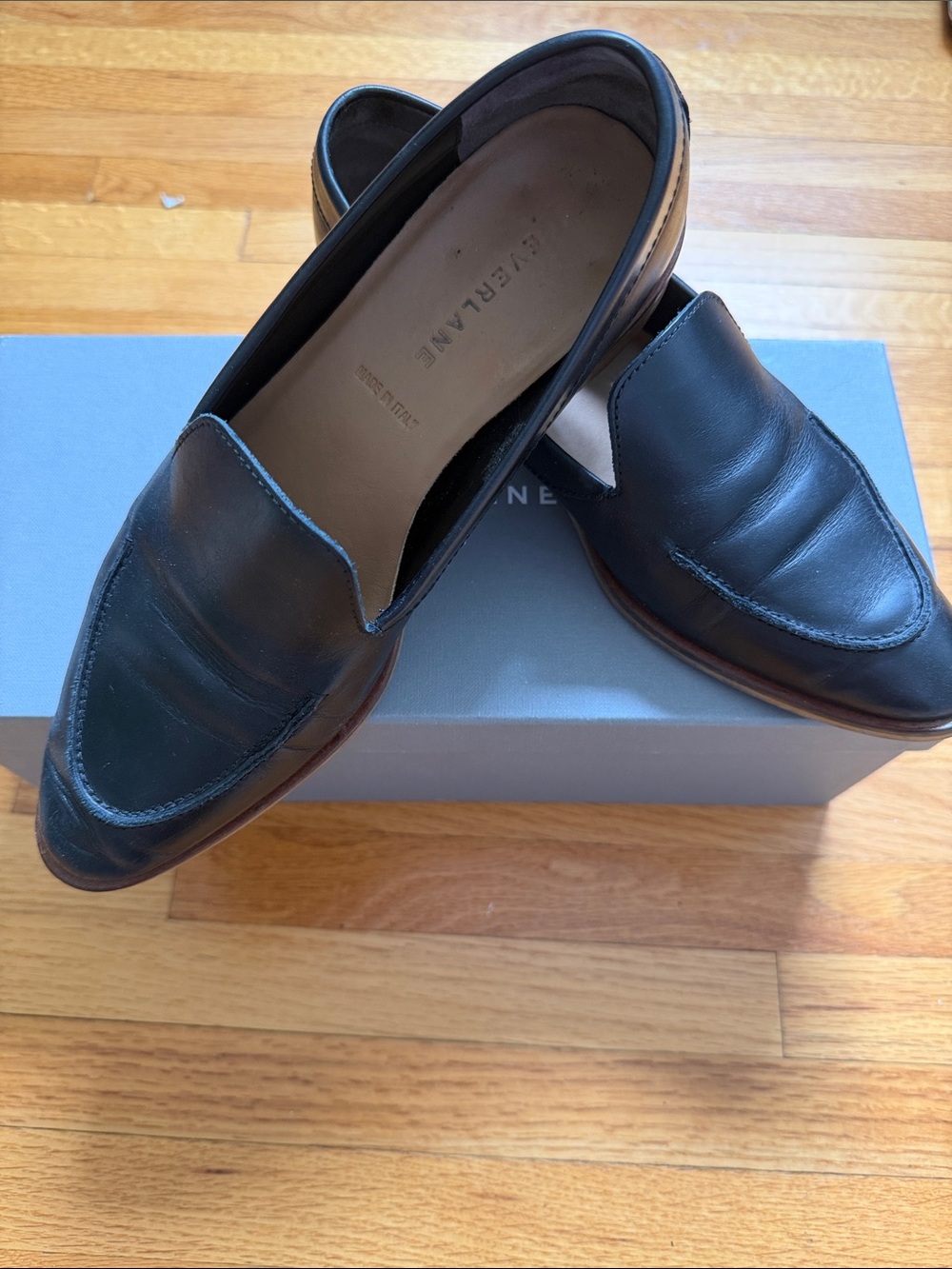 Everlane Black Leather Men’s Slip-On Loafers